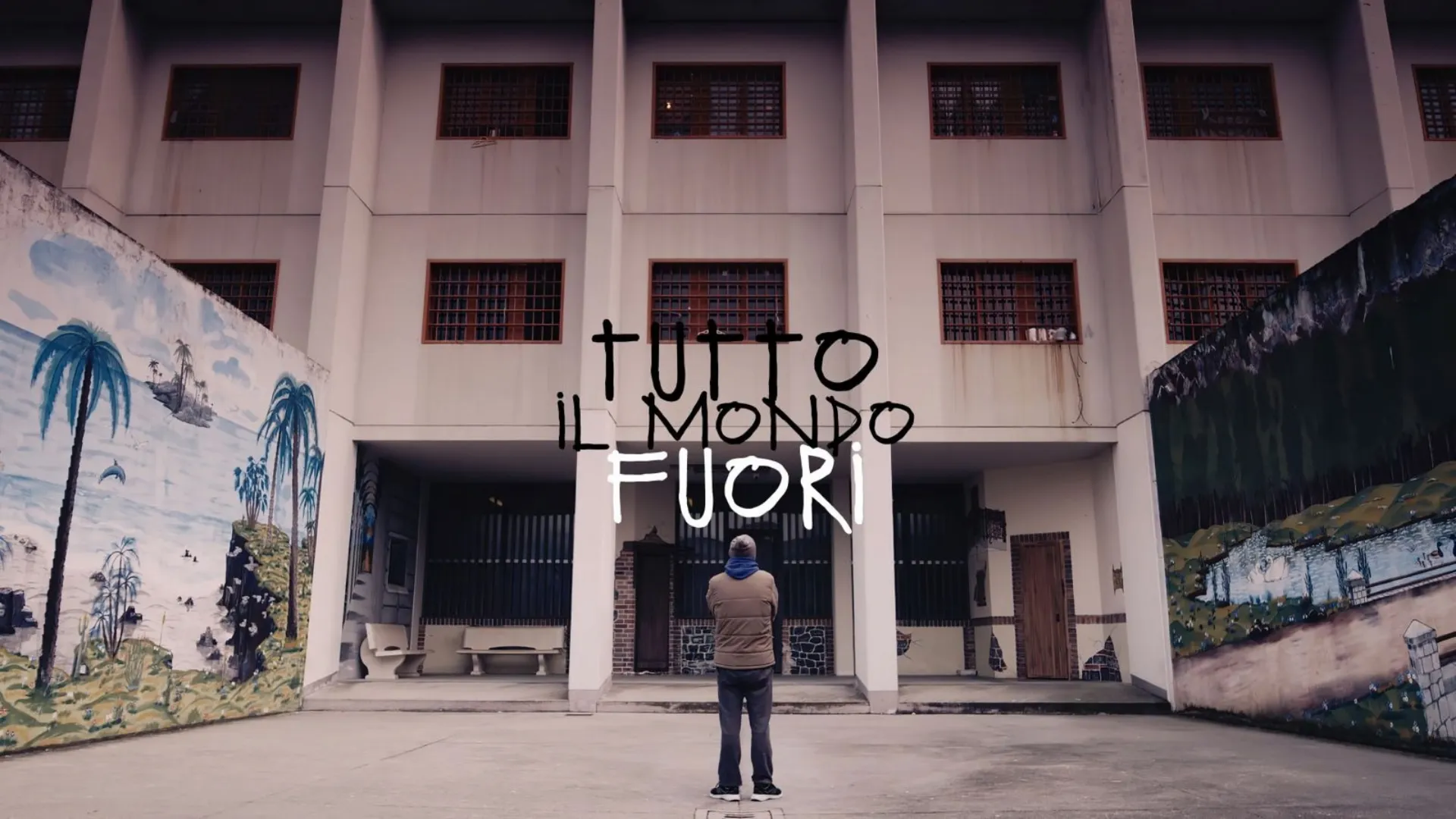 Tutto il mondo fuori - poster